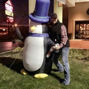 Meet your Posher, Derek